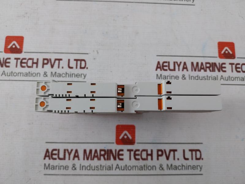 Allen-Bradley 1734-Ob8s Safety Source Output Module 24v - Image 4