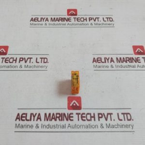 Finder 40.52.8.110.0000 Pcb Mount Relay 250v
