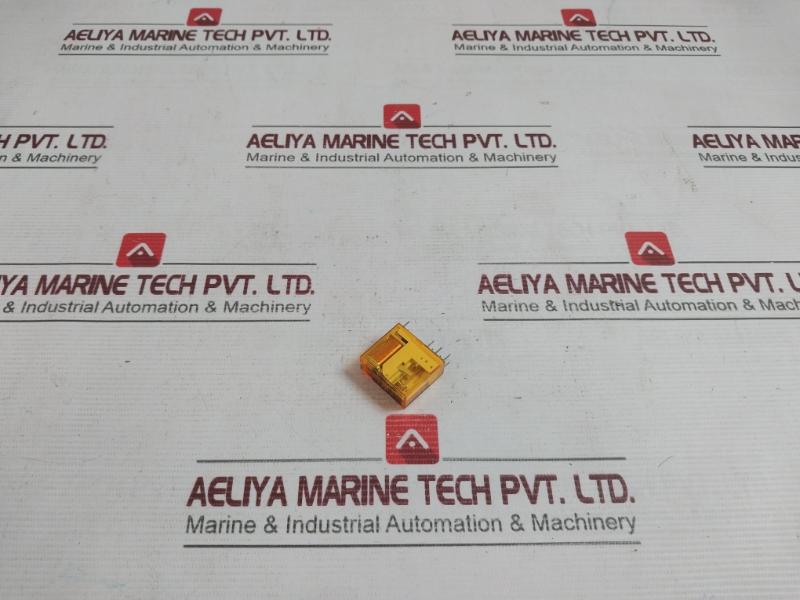 Finder 40.52.8.110.0000 Pcb Mount Relay 250v - Image 3