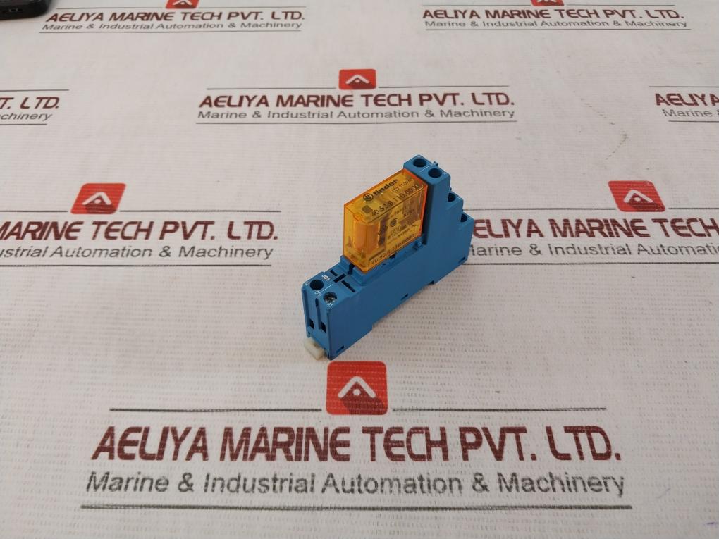 Finder 40.52.8.110.0000 Relay With Base 300v - Image 3