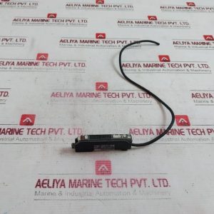 Keyence Fs-V21rp Digital Fiber Sensor 24v