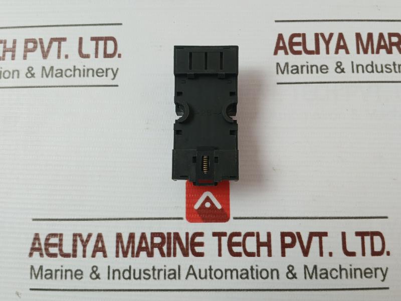 Leo Lpyf14ae Mounting Rail Relay Socket - Image 4