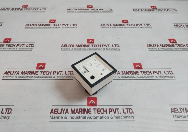 Meco M72 Voltmeter - Image 3