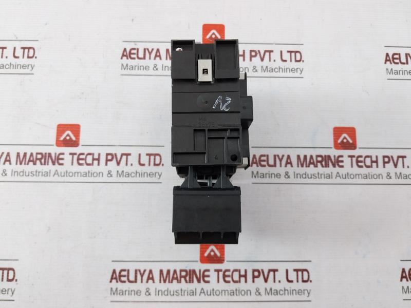 Moeller Dil M 32-10 Contactor 690v - Image 4