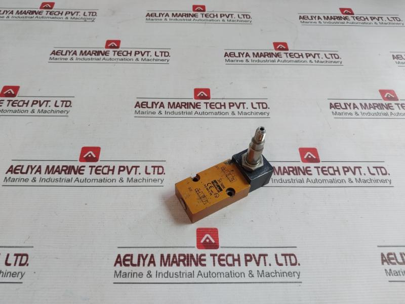 Parker 341n35 Solenoid Valve - Image 3