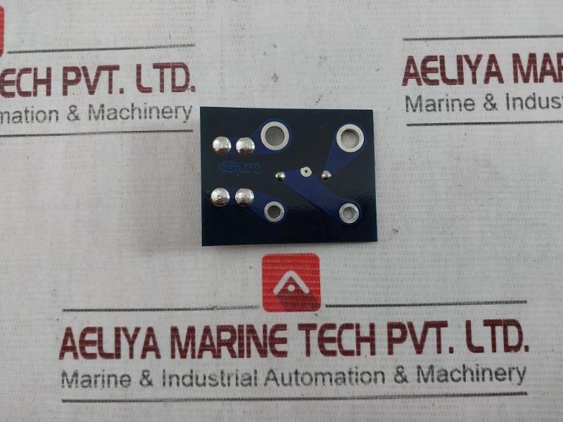 Ross Hill Controls Nov 0000-2046-00 Bridge Interface Board - Image 4