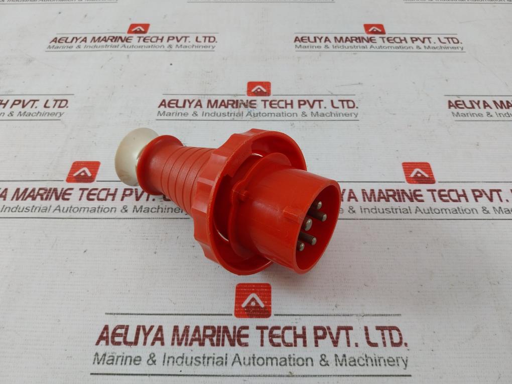 Schyller 16a 3p+N+T Flush-Mounted Straight Plug 415v - Image 3