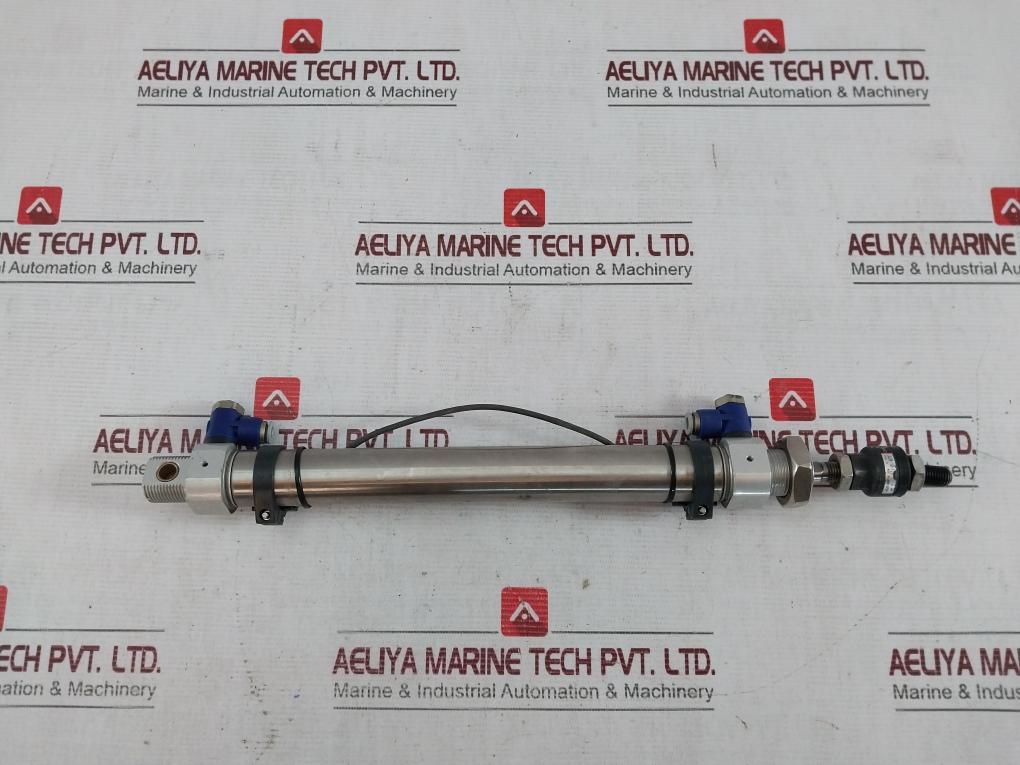 Smc Cd85n25-200c-A Pneumatic Cylinder - Image 4