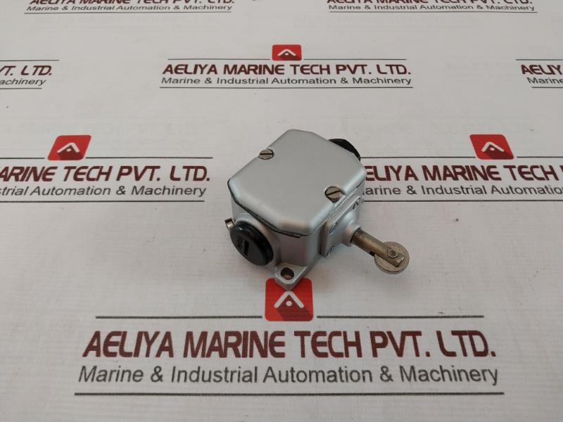 Stockel Gwu1r Position Switch 500v - Image 3