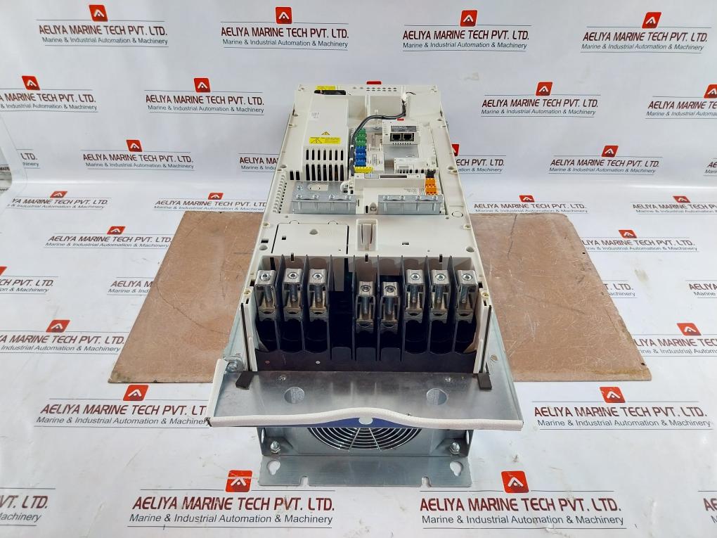 Abb Acs580-01-273a-2 Ac Variable Frequency Drive 240 V