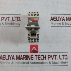 Abb Cr-M4ss Interface Relay With Socket 250v