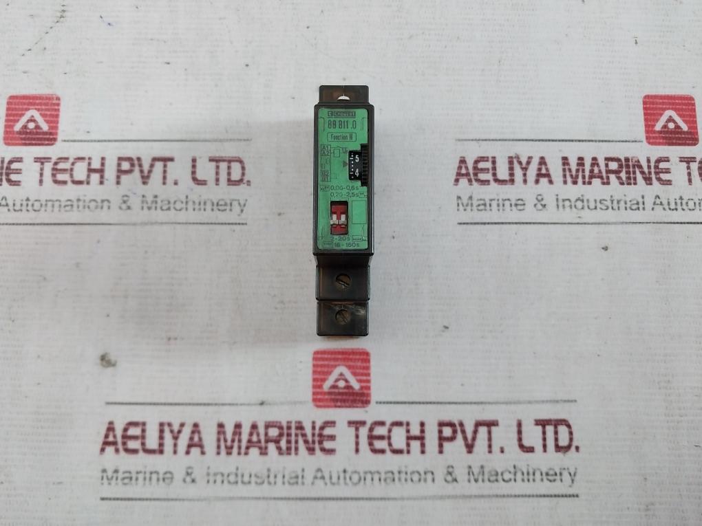 Crouzet 88 811.0 Time Delay Relay 264v