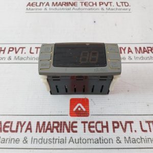Dixell Xr01cx-5n0c0 Temperature Controller 250v