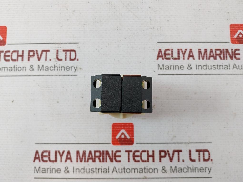 Fuji Electric Ah30-F Command Switch 600v - Image 4