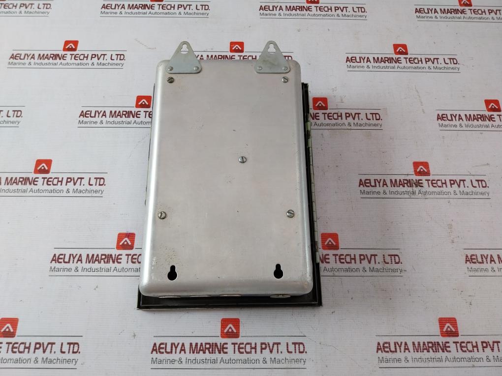 Honeywell Y513a Stack Smoke Detector With Control Unit 250v - Image 4