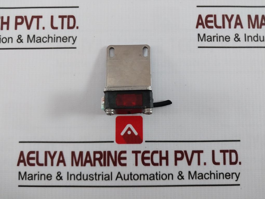 Keyence Pz2-51pr Photoelectric Sensor 24v