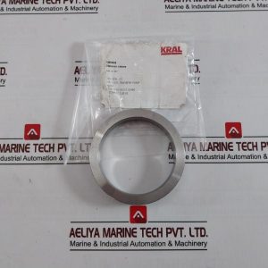Kral Distance Sleeve