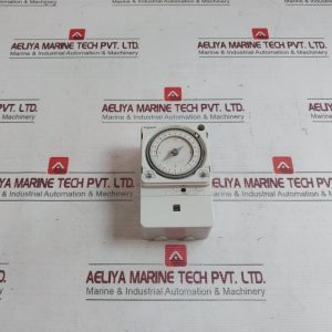 Legrand 499 27 Timer 250v