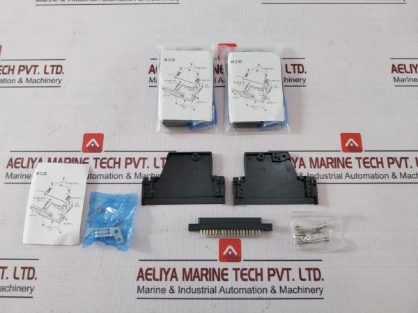 Omron Connector Set