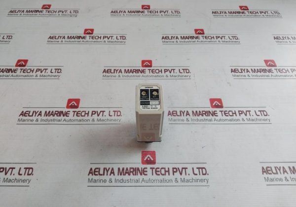 Omron Lg2-Db Voltage Sensor 24v