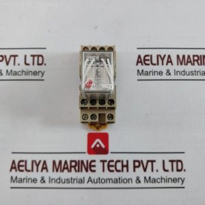 Omron My4n Relay Socket 250v