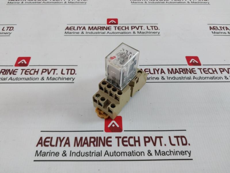 Omron My4n Relay Socket 250v - Image 3