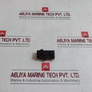 Omron Z-15gd-B Microswitch Limit Switch 480v