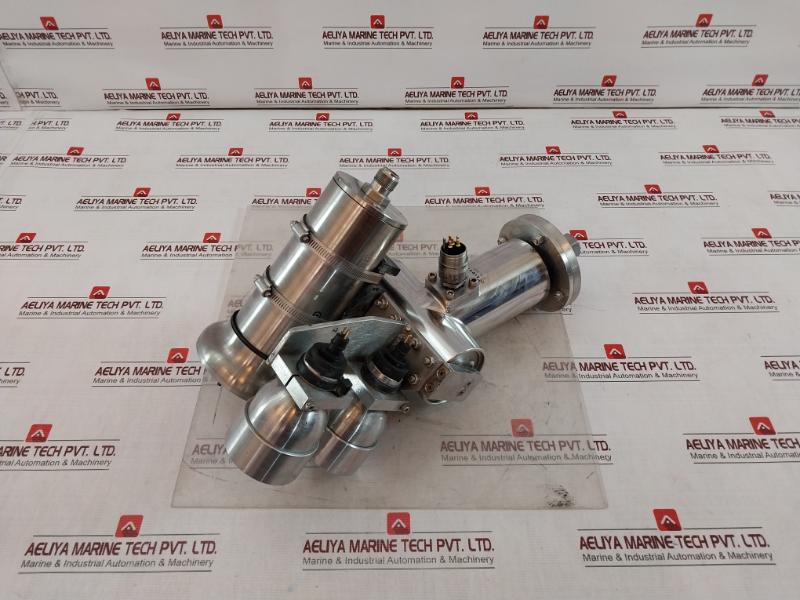 Ros Spectator 36:1 Camera Assembly With Integrated Light - Image 3