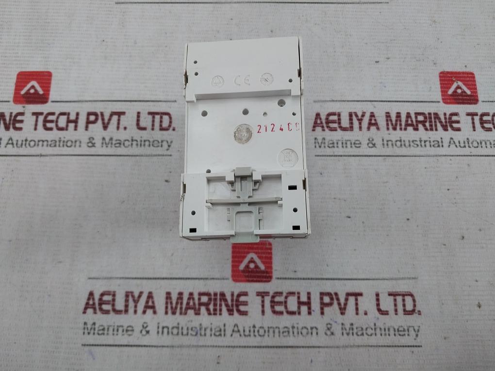 Schneider Electric Cct16364 Mechanical Time Switch 230v - Image 4