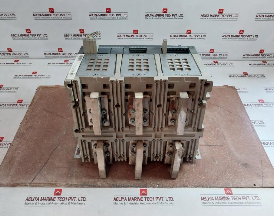 Schneider Electric Nw40 Hf Circuit Breaker Masterpact 1000v - Image 4