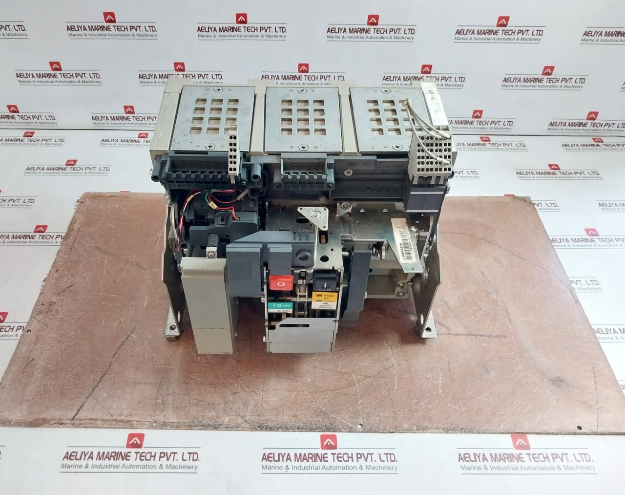 Schneider Electric Nw40 Hf Circuit Breaker Masterpact 1000v - Image 7