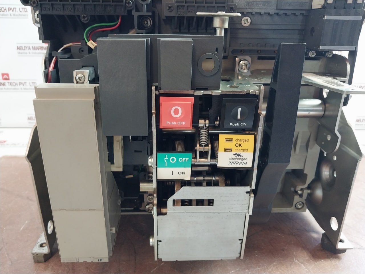 Schneider Electric Nw40 Hf Circuit Breaker Masterpact 1000v - Image 9
