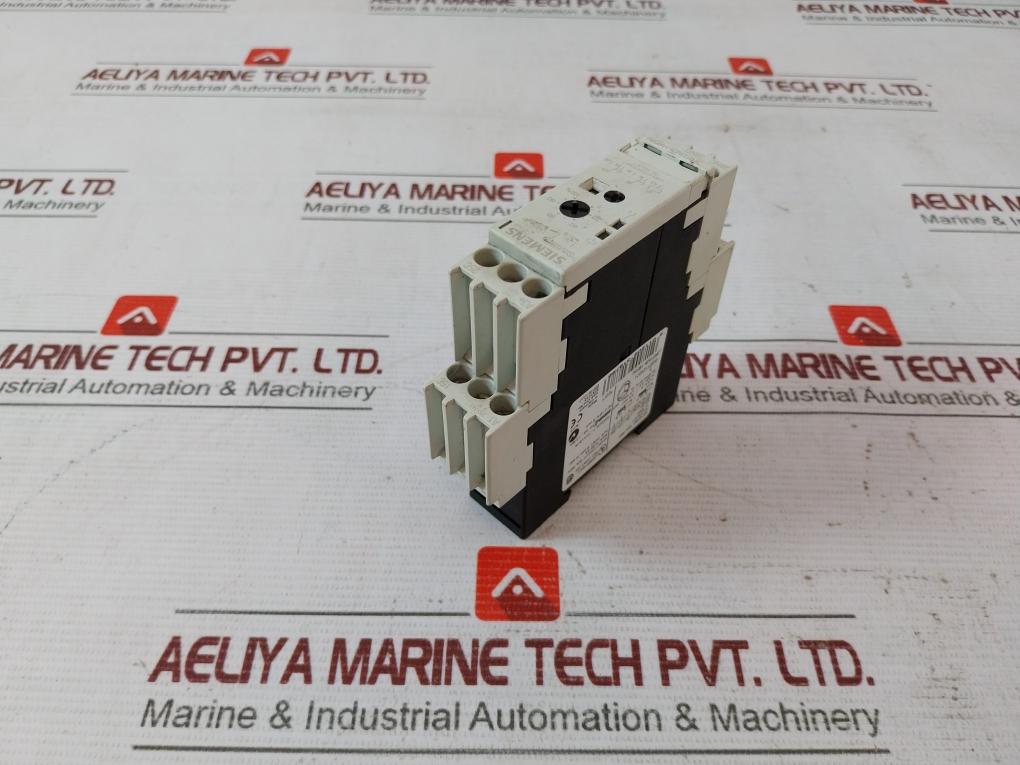 Siemens 3rp1525-1bp30 Time Relay 300v - Image 3