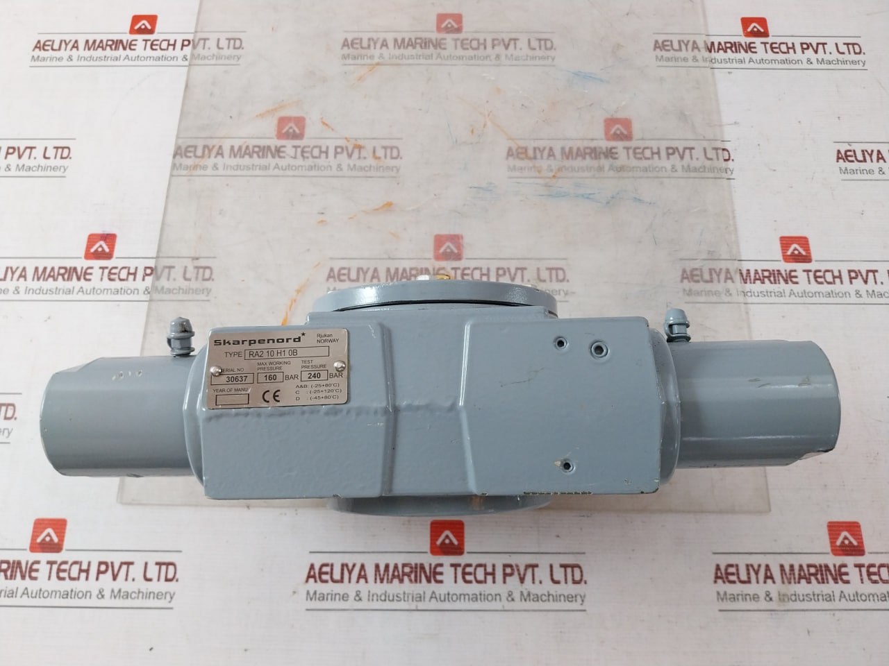Skarpenord Ra2 10 H1 0b Actuator 240bar - Image 5