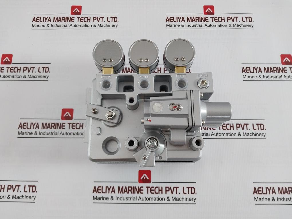 Smc Ip300-010 Pressure Gauge 0.2mpa - Image 4