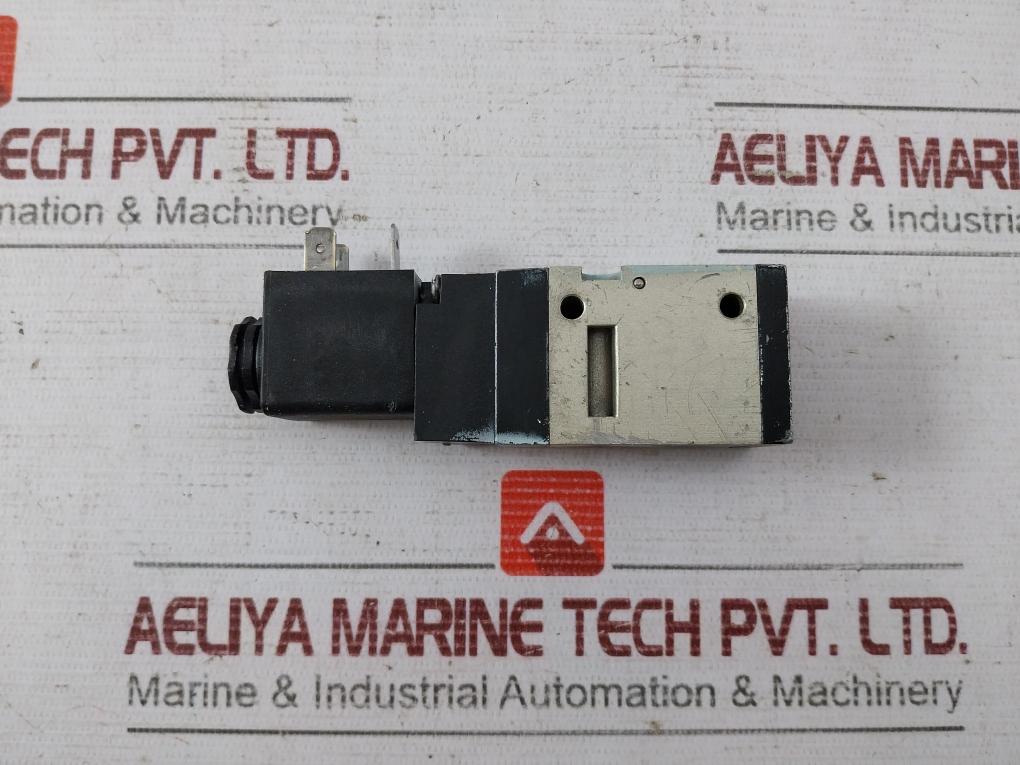 Yonwoo Sv 210 Solenoid Valve 220v - Image 4