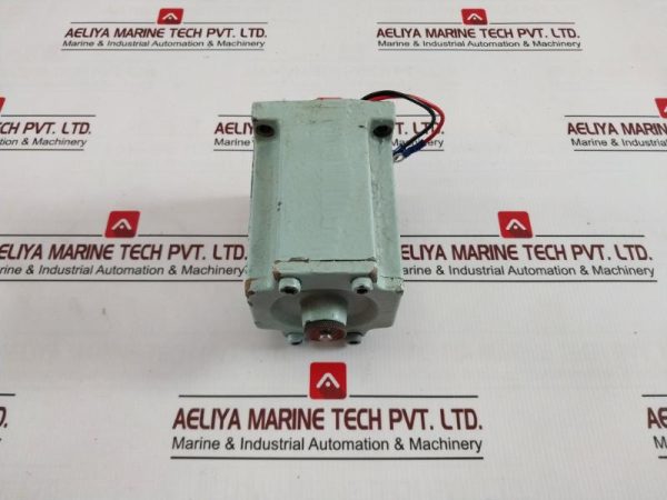 Yuken Kogyo Si-3-10 Directional Valve 40ma