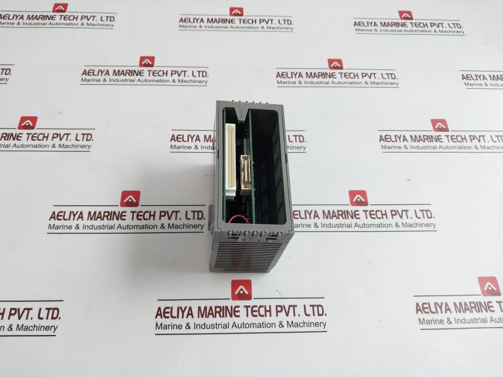 Azbil Hd-Chsm00mb Distributed I/O Module 24v - Image 4