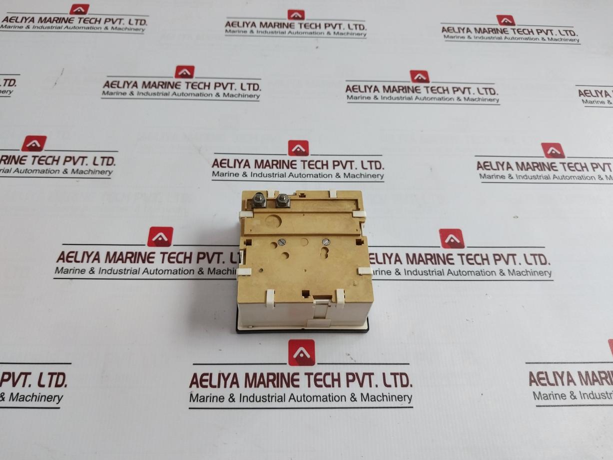 Deif 0-2,5 Mpa Pressure Measurement Panel Meter - Image 4