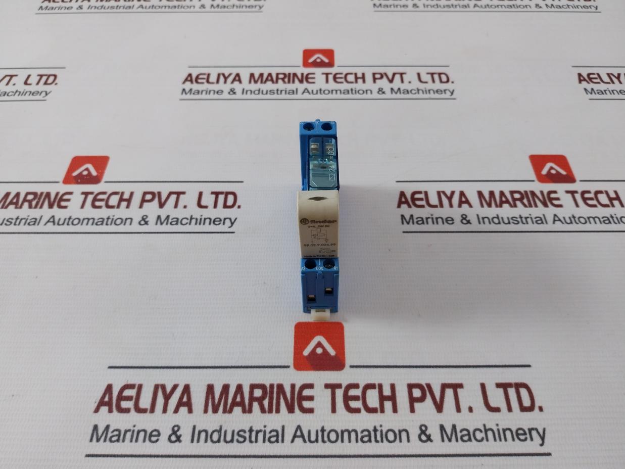 Finder 95.05 Relay Socket 300v