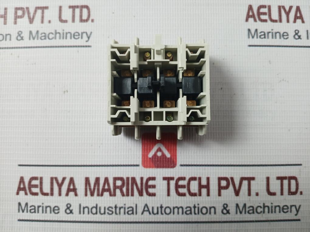 Fuji Electric Sz-A40 Auxiliary Contact Block 10a - Image 4