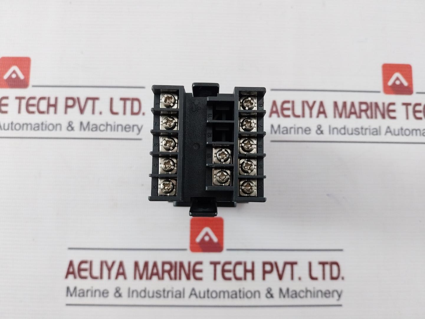 Honeywell Dc1010cl-111000-E Digital Temperature Controller 265v - Image 4