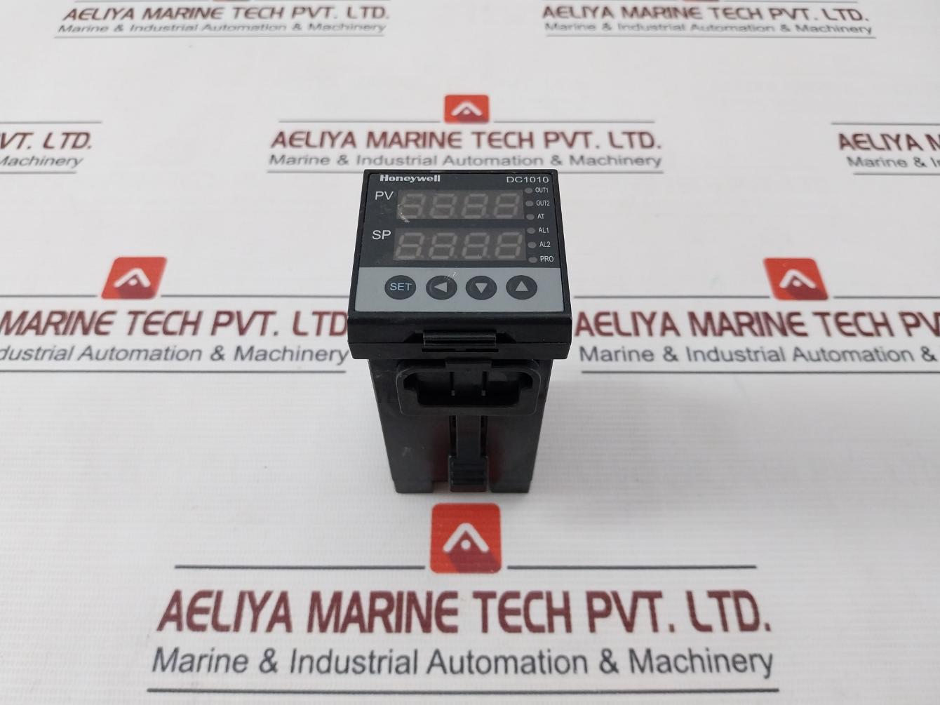 Honeywell Dc1010cr-102100-E Digital Temperature Controller 265v