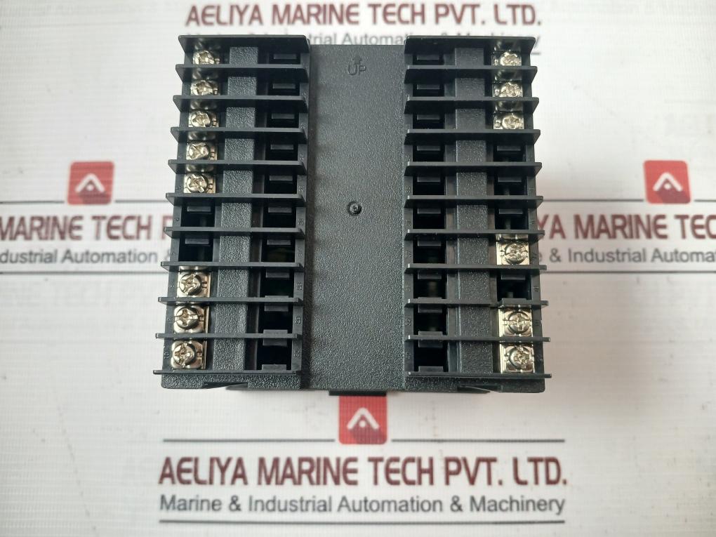 Honeywell Dc1040cl-302000-E Temperature Controller 265v - Image 4