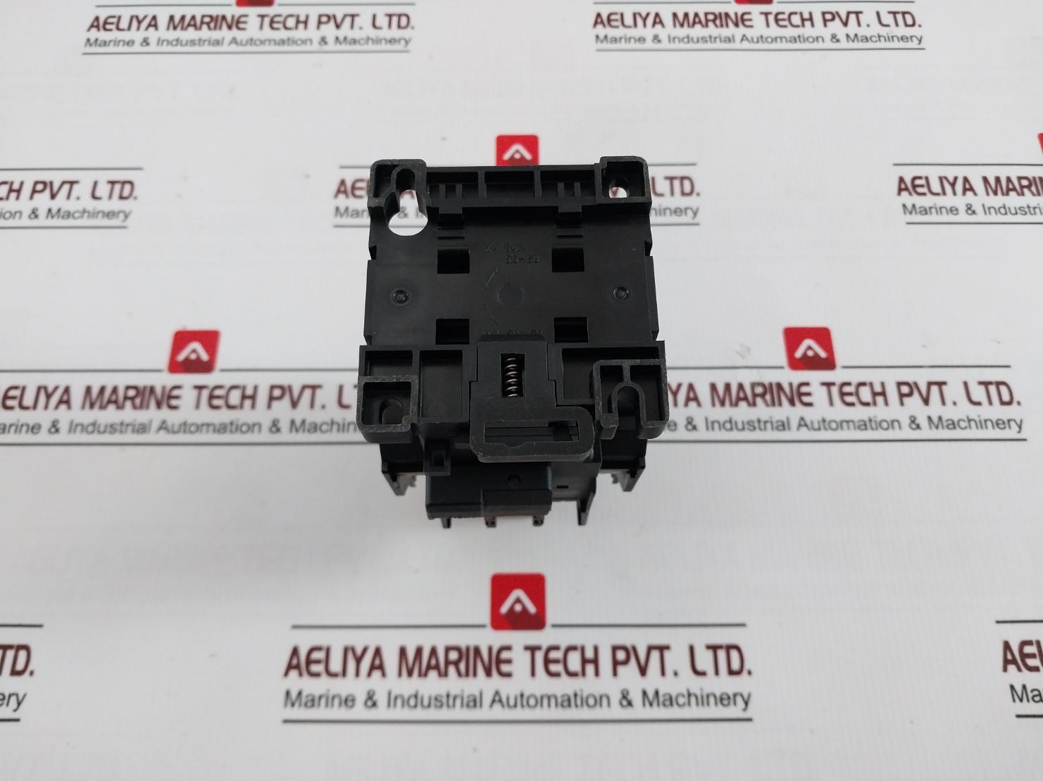 Lg Smc(D)-20p Ac Electromagnetic Switch (Contactor) 690v - Image 4