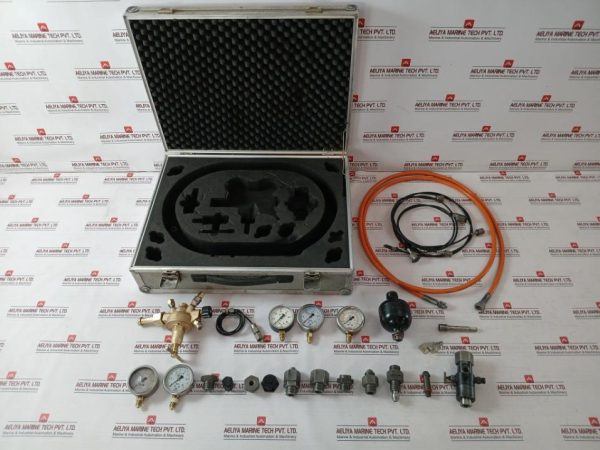 Man B&W Tools For Alpha Lubricator Set