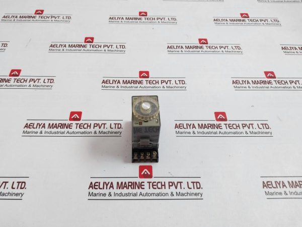 Matsushita At4132 Pmh Timer 240v