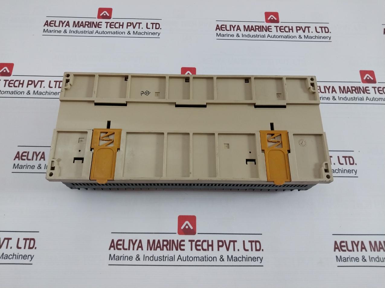 Omron C40h-C2dr-D-V1 Programmable Controller 24v - Image 4