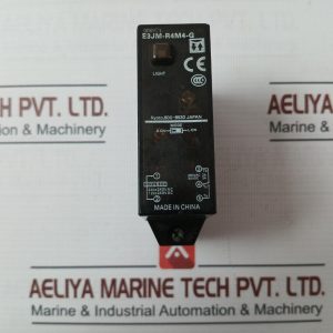 Omron E3jm-R4m4-G Photoelectric Sensor 250v