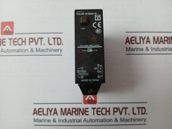 Omron E3jm-R4m4-G Photoelectric Sensor 250v